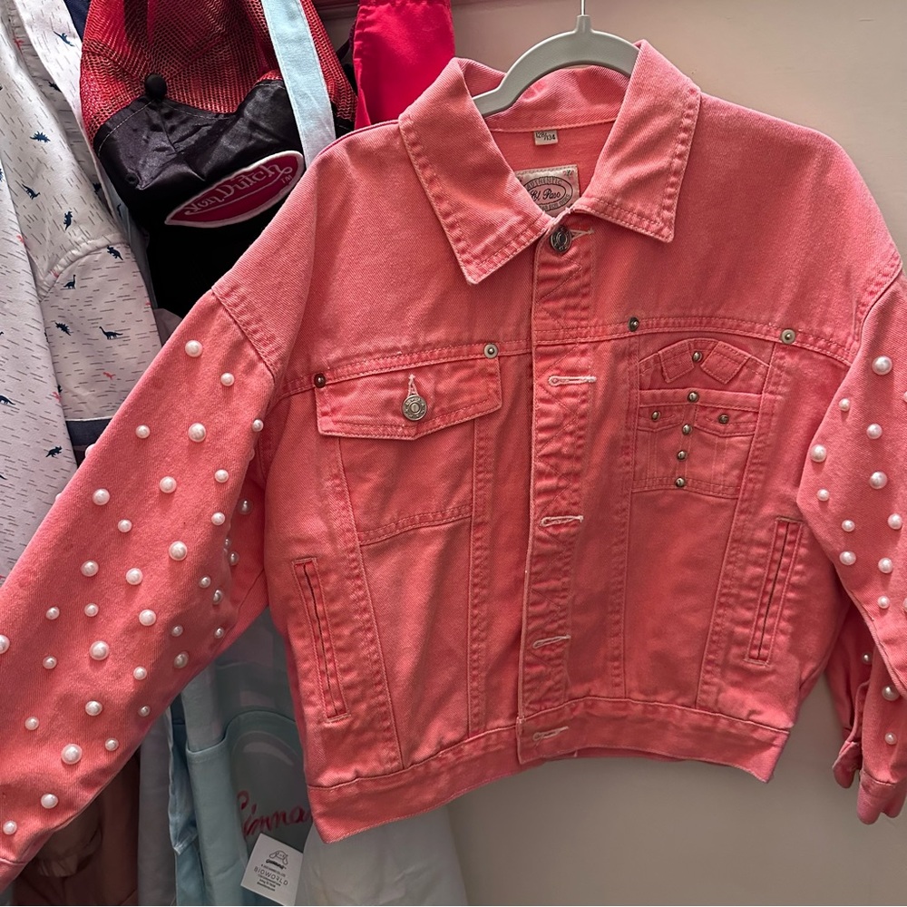 Kids pink denim jacket with pearl details